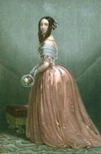 C070B - Dress Wearer